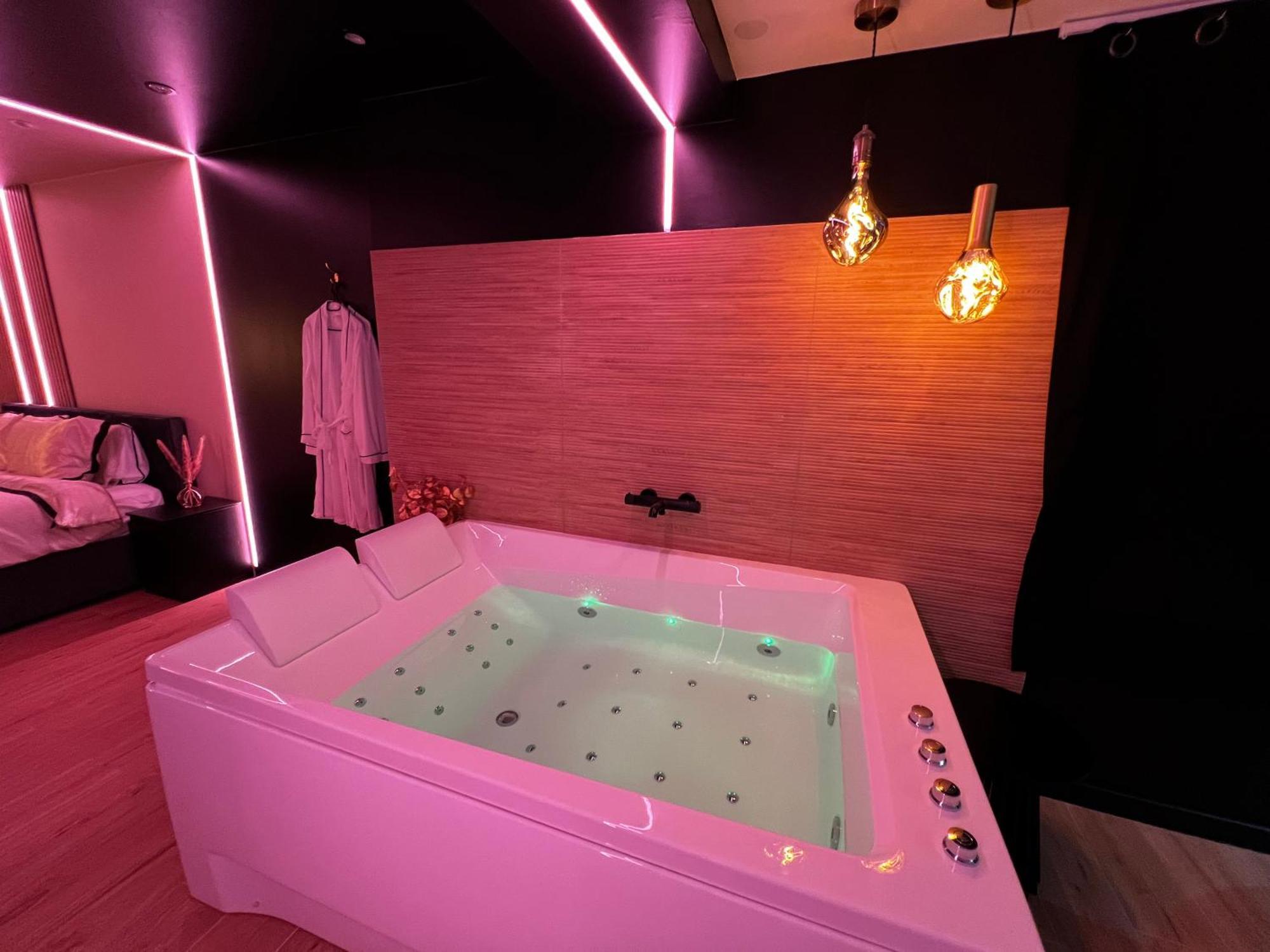 La Bulle D'amour - Luxe &
